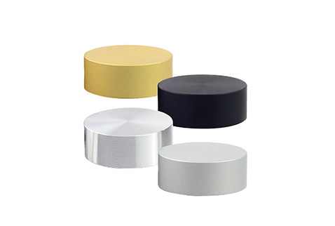 Caps
